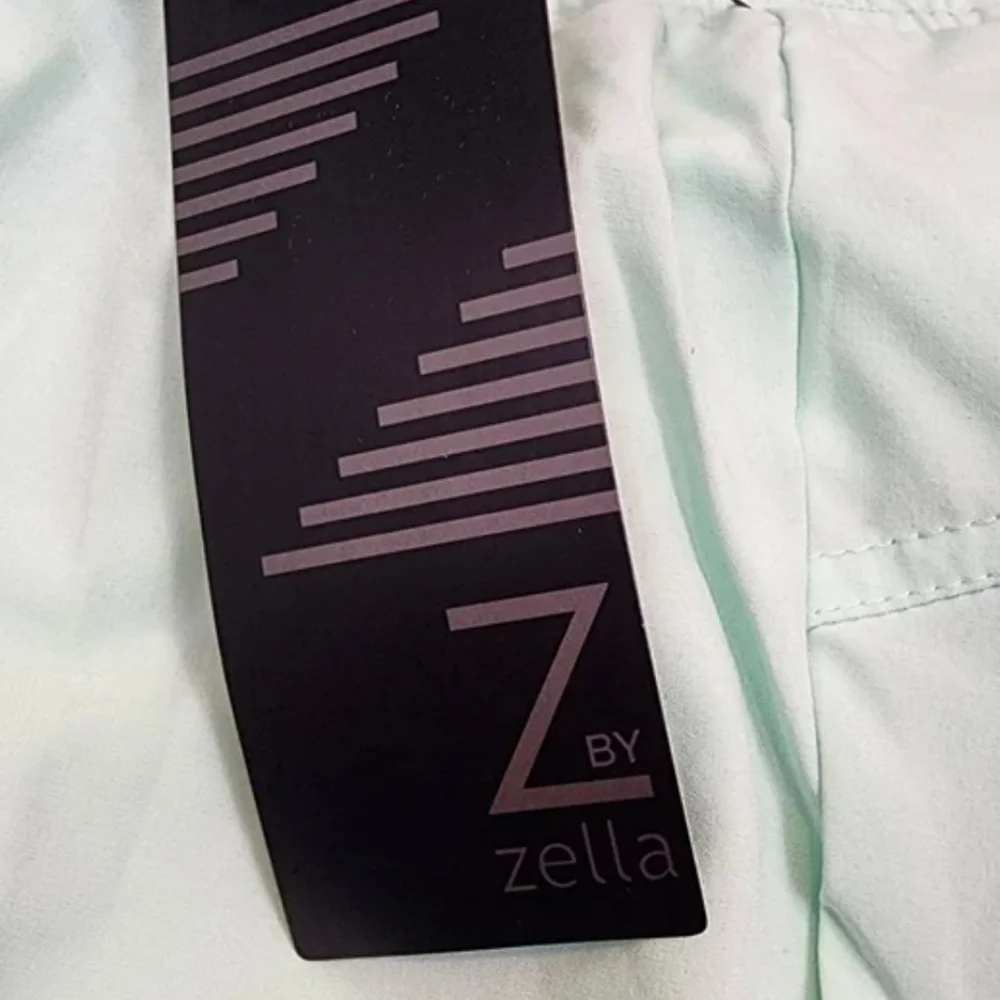 Zella by active
